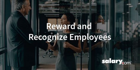 10 Easy Ways to Reward and Recognize Employees
